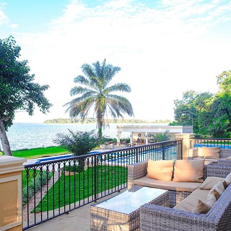 Brovad Sands Lodge Kalangala Buitenkant foto
