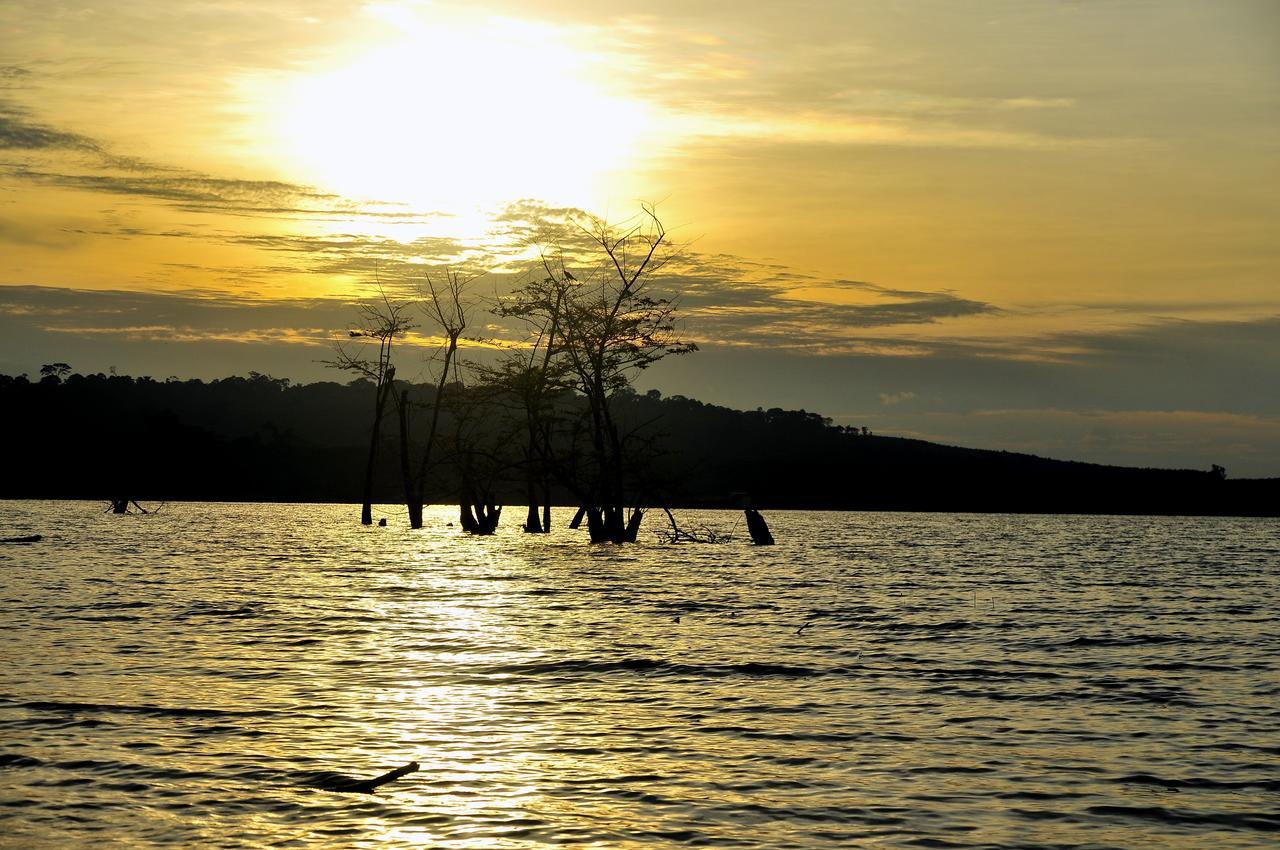 Brovad Sands Lodge Kalangala Buitenkant foto